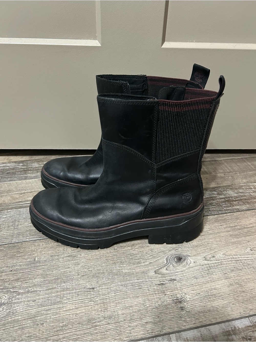 Timberland Women's Malynn Waterproof Side-Zip Mid Boots in black